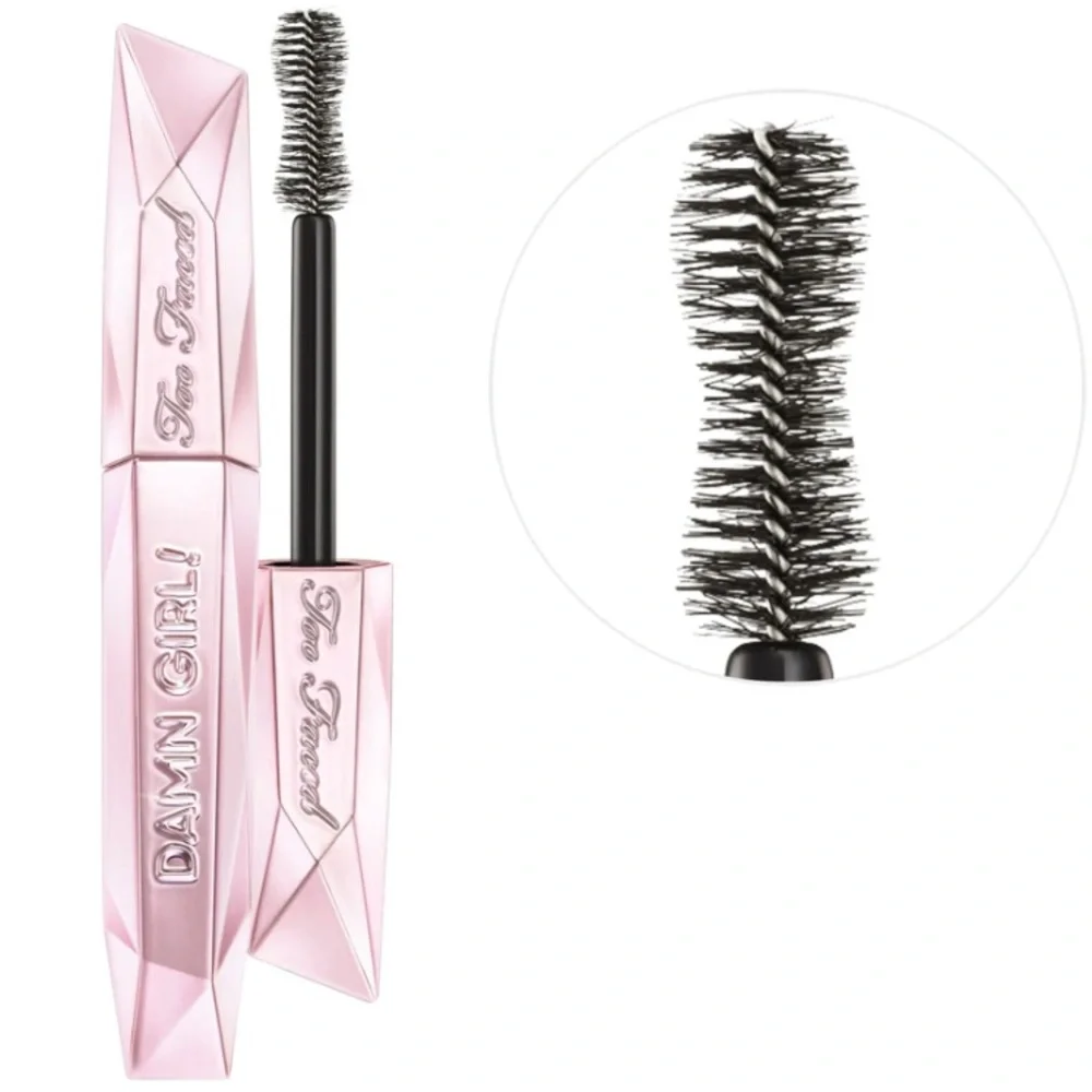 Too Faced Damn Girl 24 Hour Mascara